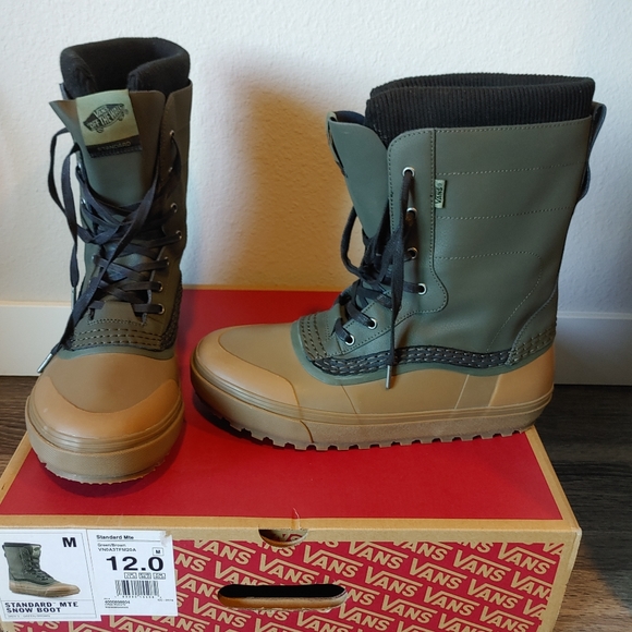 Other - VANS Standard MTE Snow Boots (size 12) Rare colorway and hard to find size...NEW